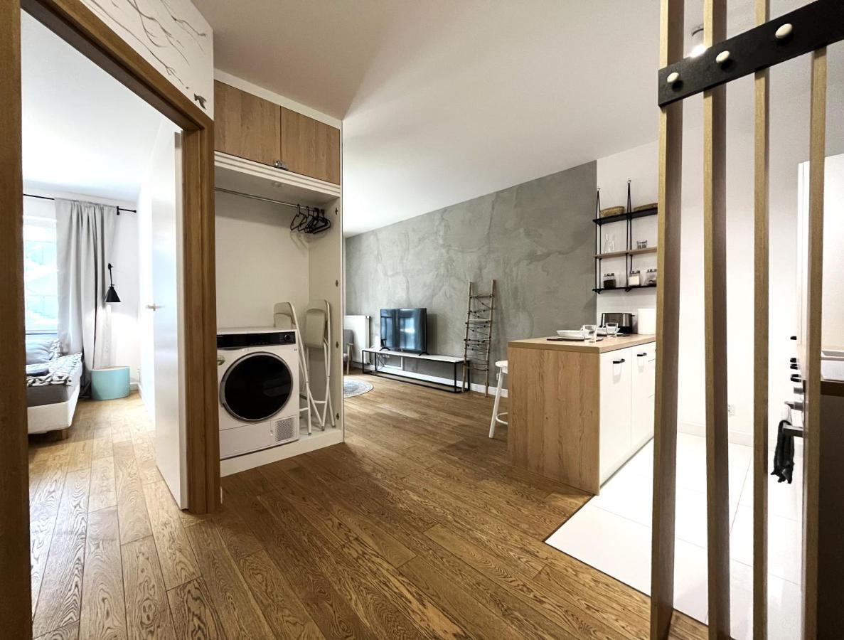 Mieszczanska Apartment ~ Self Check-In 24H ~Parking And Lift Wrocław Exterior foto